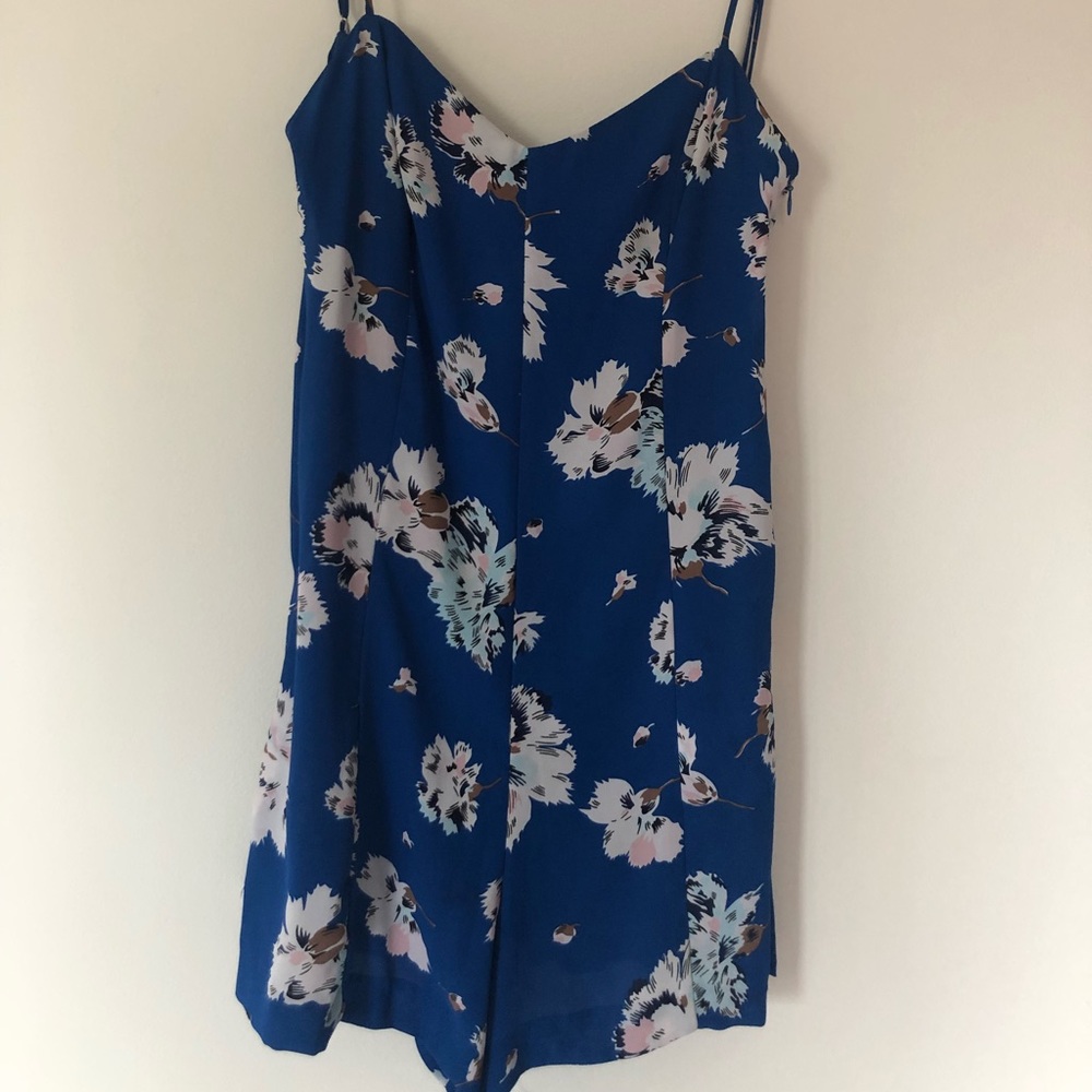 Zara trafaluc XS blue floral romper jumpsuit